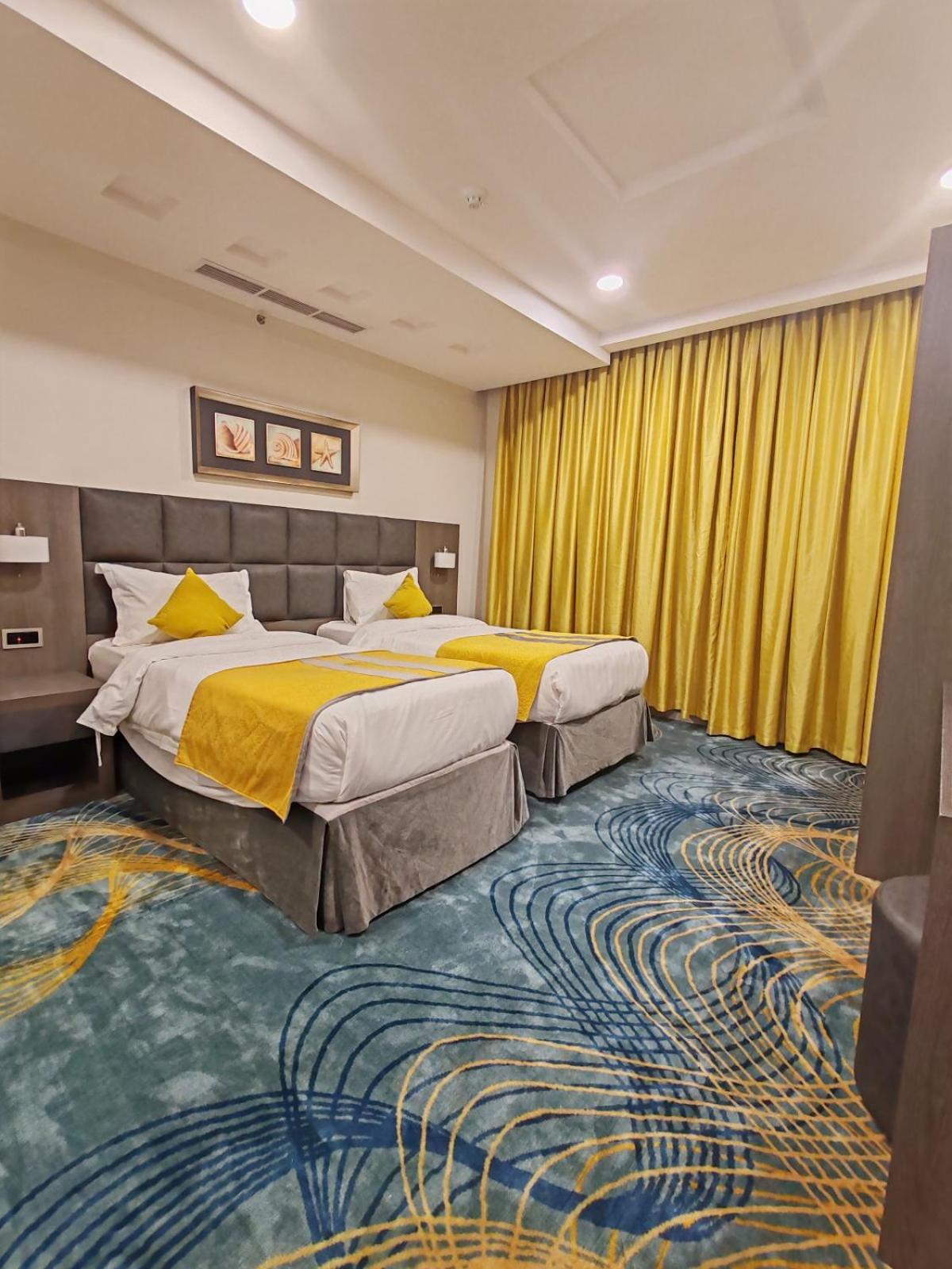Deluxe Two-Bedroom Apartment