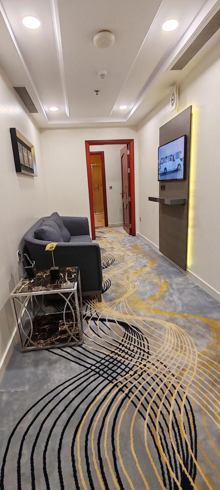 One-Bedroom Suite