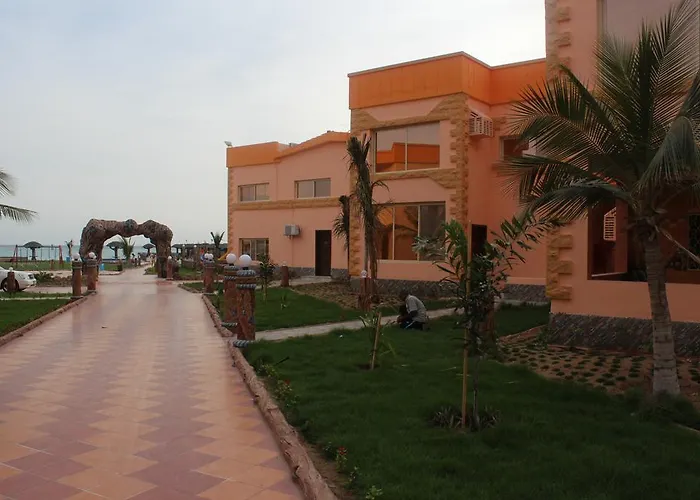 Al Tamayoz Al Raqi Resort